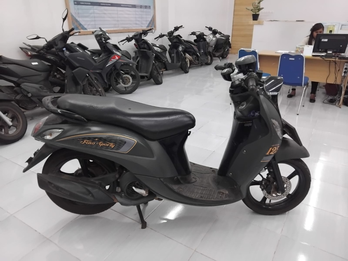 YAMAHA FINO