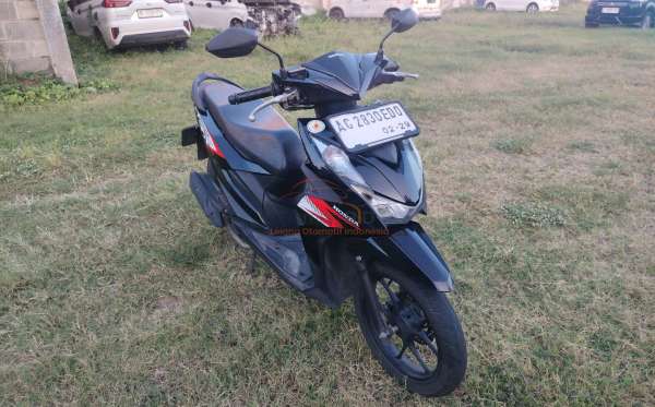 HONDA  BEAT