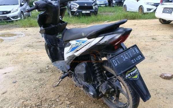 HONDA  BEAT