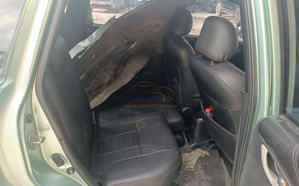 HONDA JAZZ GE8 1.5 E