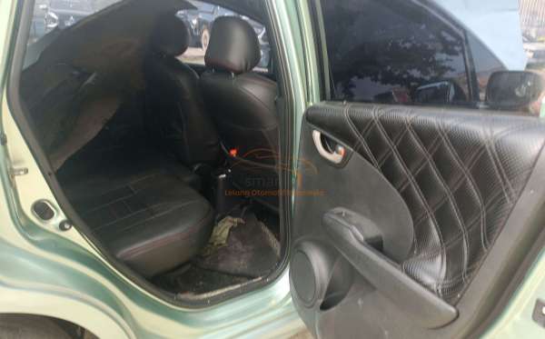HONDA JAZZ GE8 1.5 E