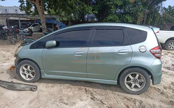 HONDA JAZZ GE8 1.5 E