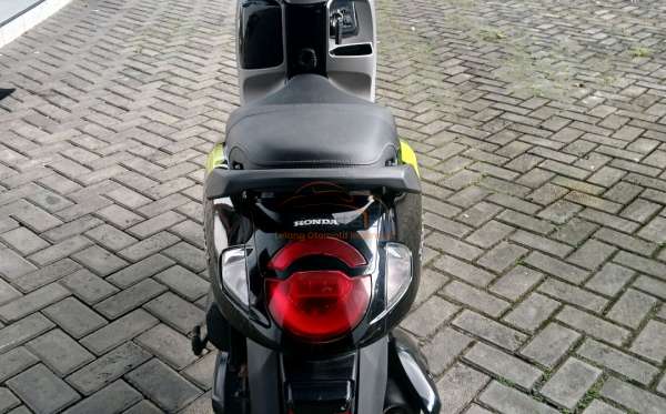 HONDA  SCOOPY