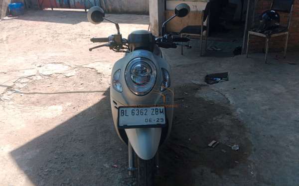 HONDA SCOOPY STYLISH