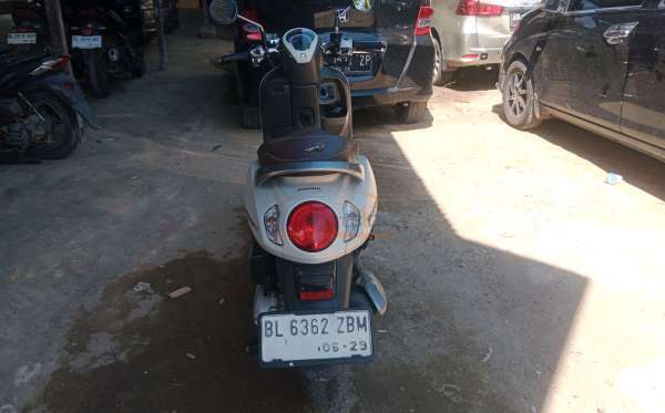 HONDA SCOOPY STYLISH