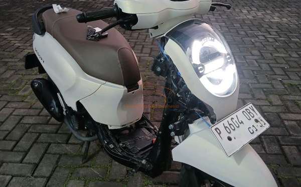 HONDA SCOOPY
