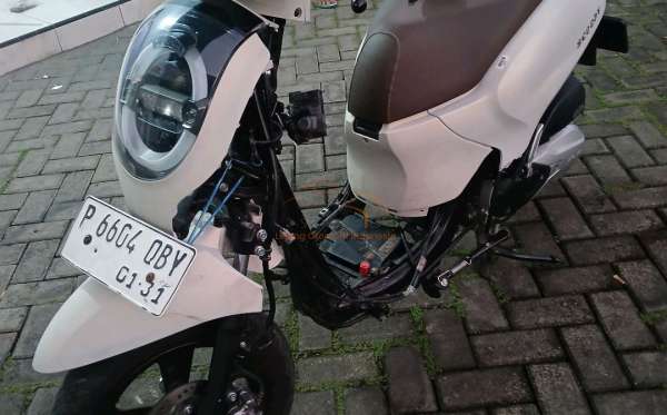 HONDA SCOOPY