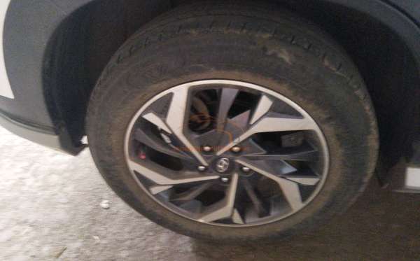 HYUNDAI CRETA PRIME AT
