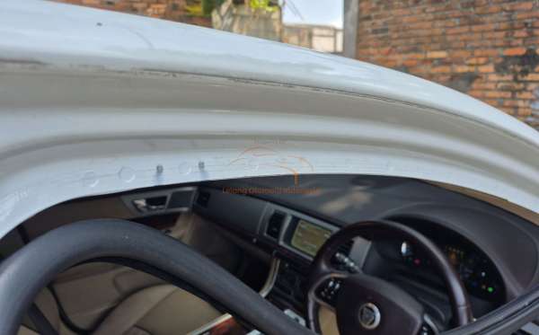 JAGUAR XF 2.0