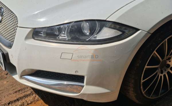 JAGUAR XF 2.0