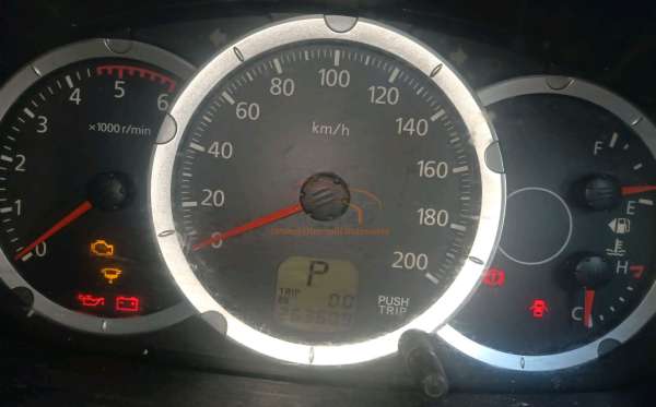 MITSUBISHI PAJERO SPORT 2.5 D EXCEED (4X2)