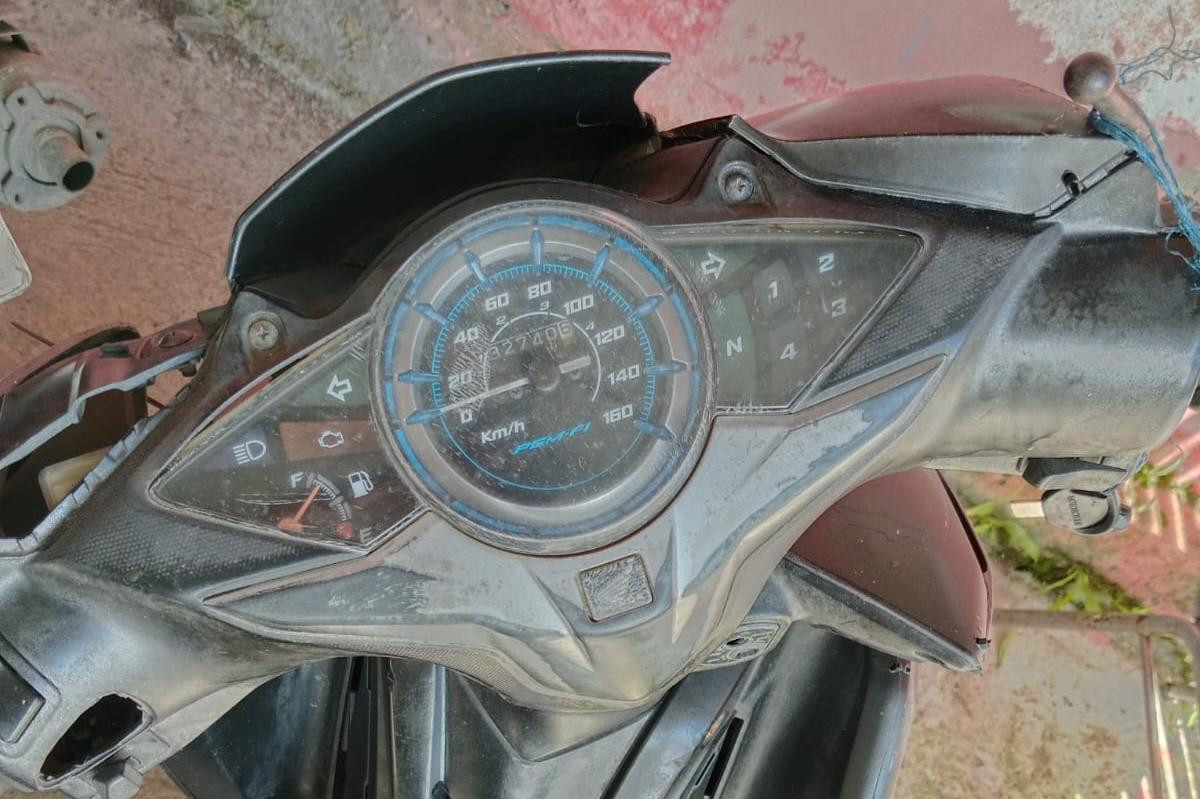 HONDA BLADE R