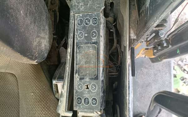 SUMITOMO EXCAVATOR SH210F-6