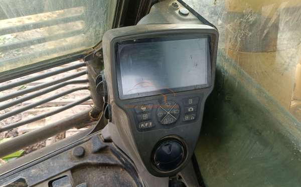 SUMITOMO EXCAVATOR SH210F-6