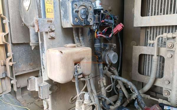 SUMITOMO EXCAVATOR SH210F-6