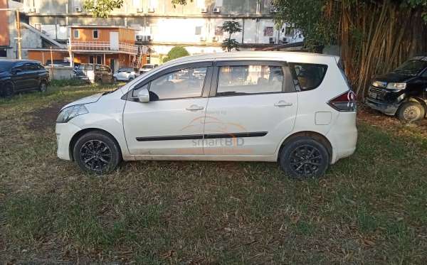 SUZUKI ERTIGA DX