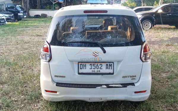 SUZUKI ERTIGA DX
