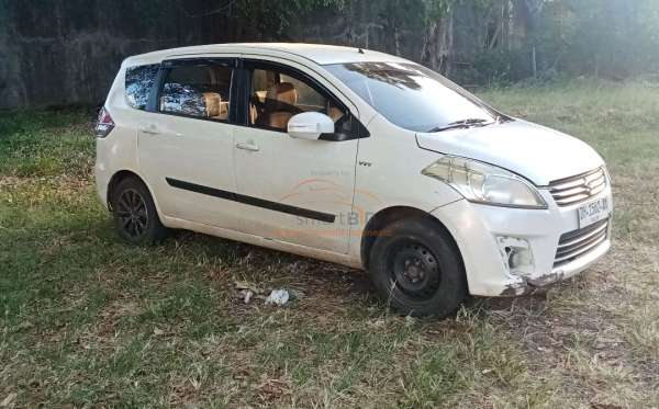 SUZUKI ERTIGA DX