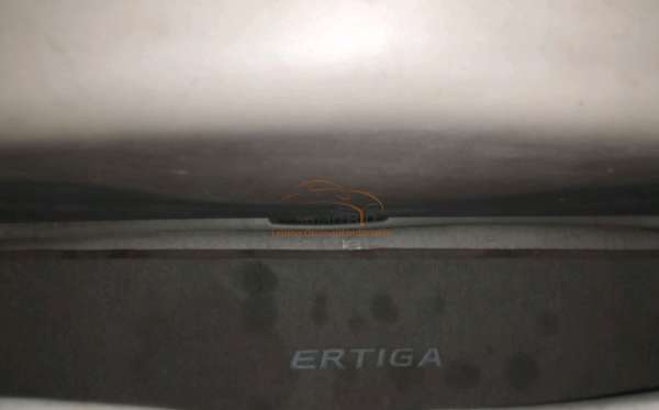 SUZUKI  ERTIGA  SDX