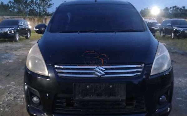 SUZUKI  ERTIGA  SDX