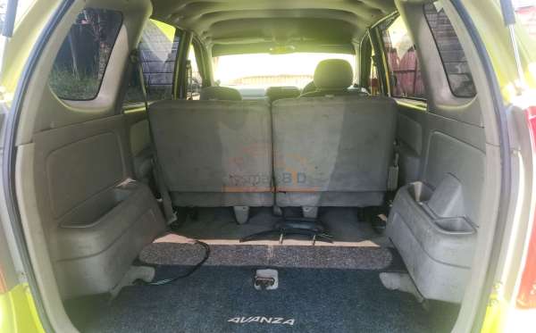 TOYOTA AVANZA 1.3 E