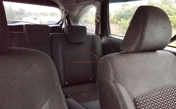 TOYOTA AVANZA 1.3 E