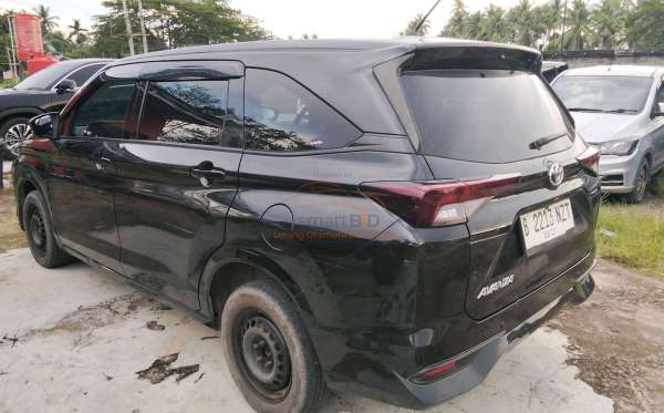 TOYOTA AVANZA 1.3 E