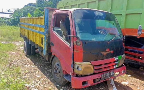 TOYOTA DYNA 130 HT
