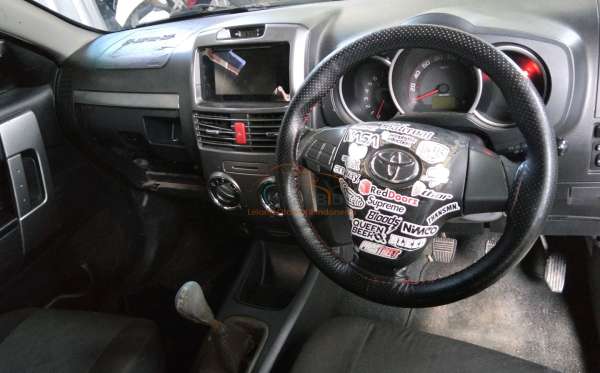 TOYOTA RUSH