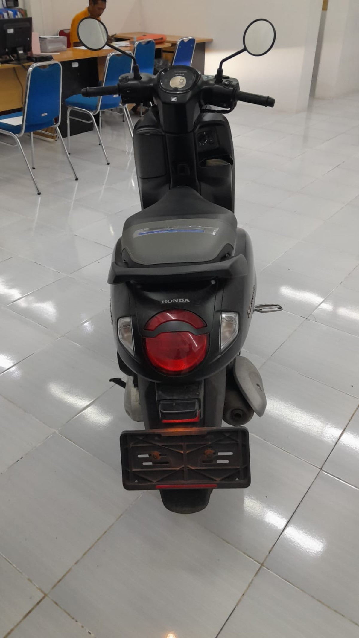 HONDA SCOOPY PRESTIGE