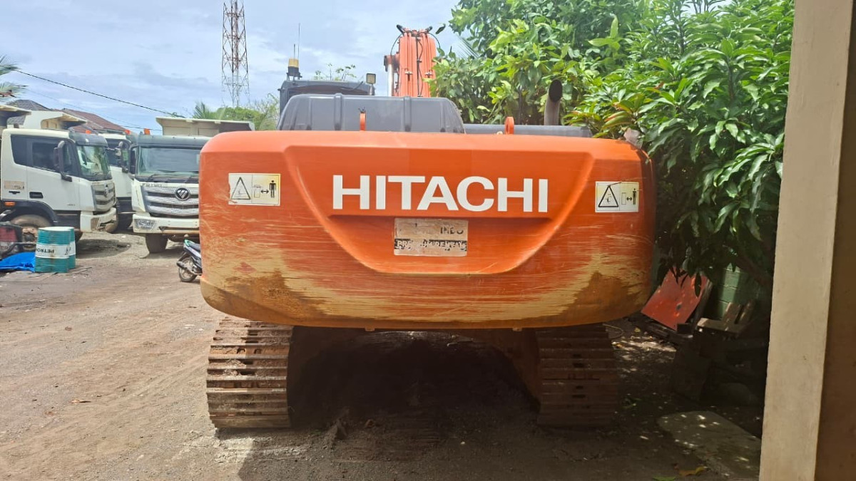 HITACHI  ZX 350H-5G