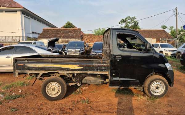DAIHATSU GRAN MAX