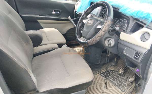 DAIHATSU SIGRA