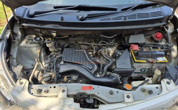 DAIHATSU SIGRA R