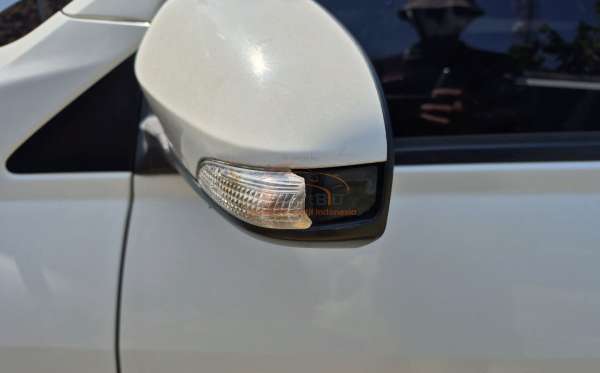 DAIHATSU SIGRA R