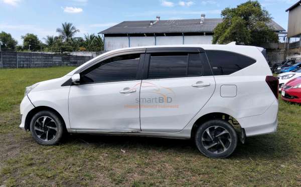 DAIHATSU SIGRA