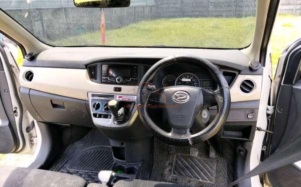 DAIHATSU SIGRA