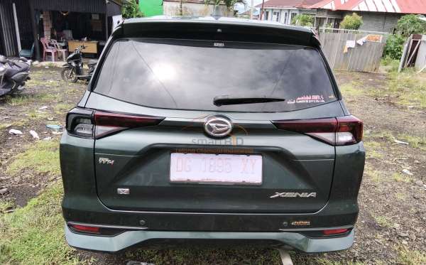 DAIHATSU XENIA