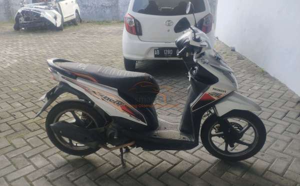 HONDA BEAT