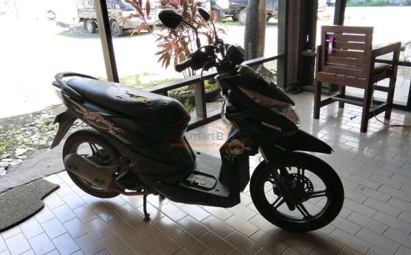 HONDA  BEAT STREET
