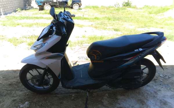 HONDA  BEAT