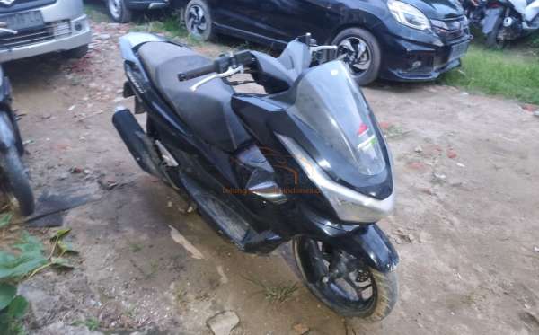 HONDA  PCX 160