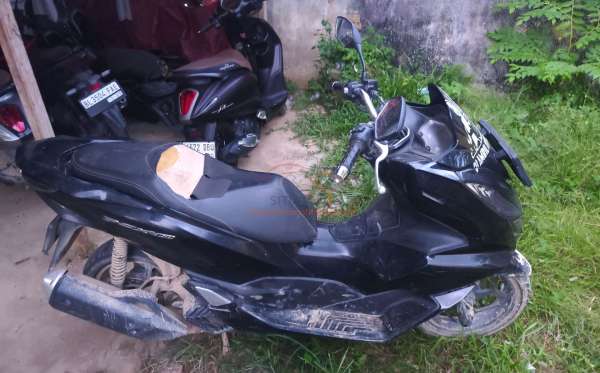 HONDA  PCX 160