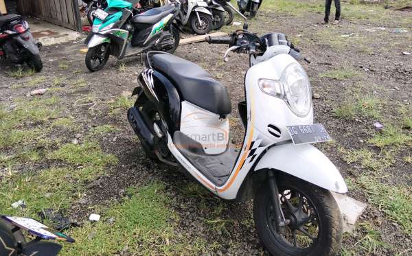 HONDA  SCOOPY