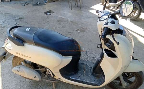 HONDA SCOOPY PRESTIGE