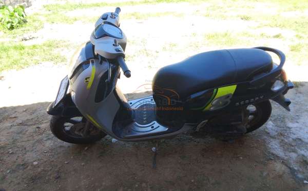 HONDA  SCOOPY
