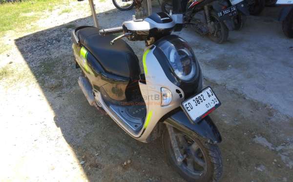 HONDA  SCOOPY