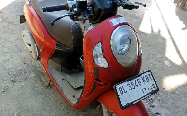 HONDA SCOOPY STYLISH