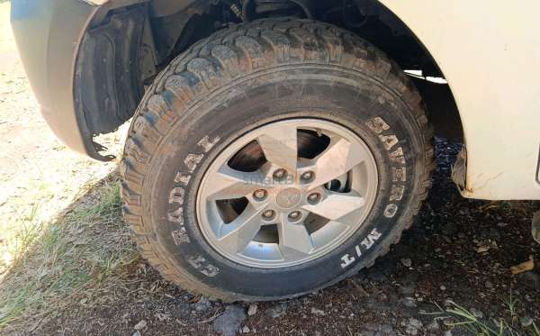 MITSUBISHI TRITON