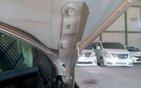 MITSUBISHI XPANDER SPORT